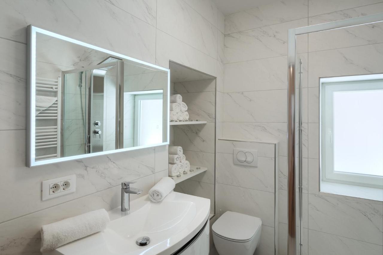Deluxe Apartment Antonija Пореч Экстерьер фото