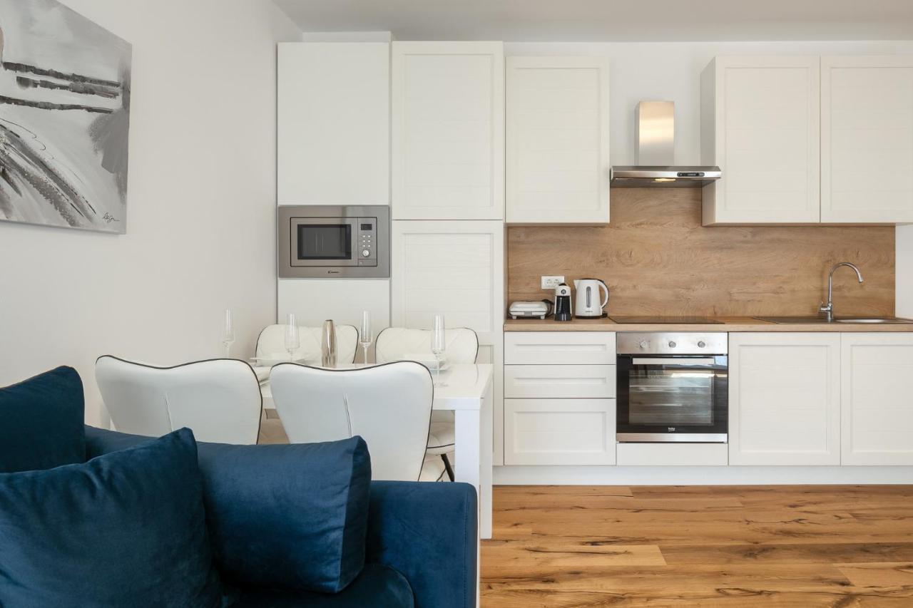 Deluxe Apartment Antonija Пореч Экстерьер фото